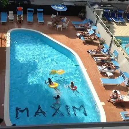 Hotel Riviera 3*
